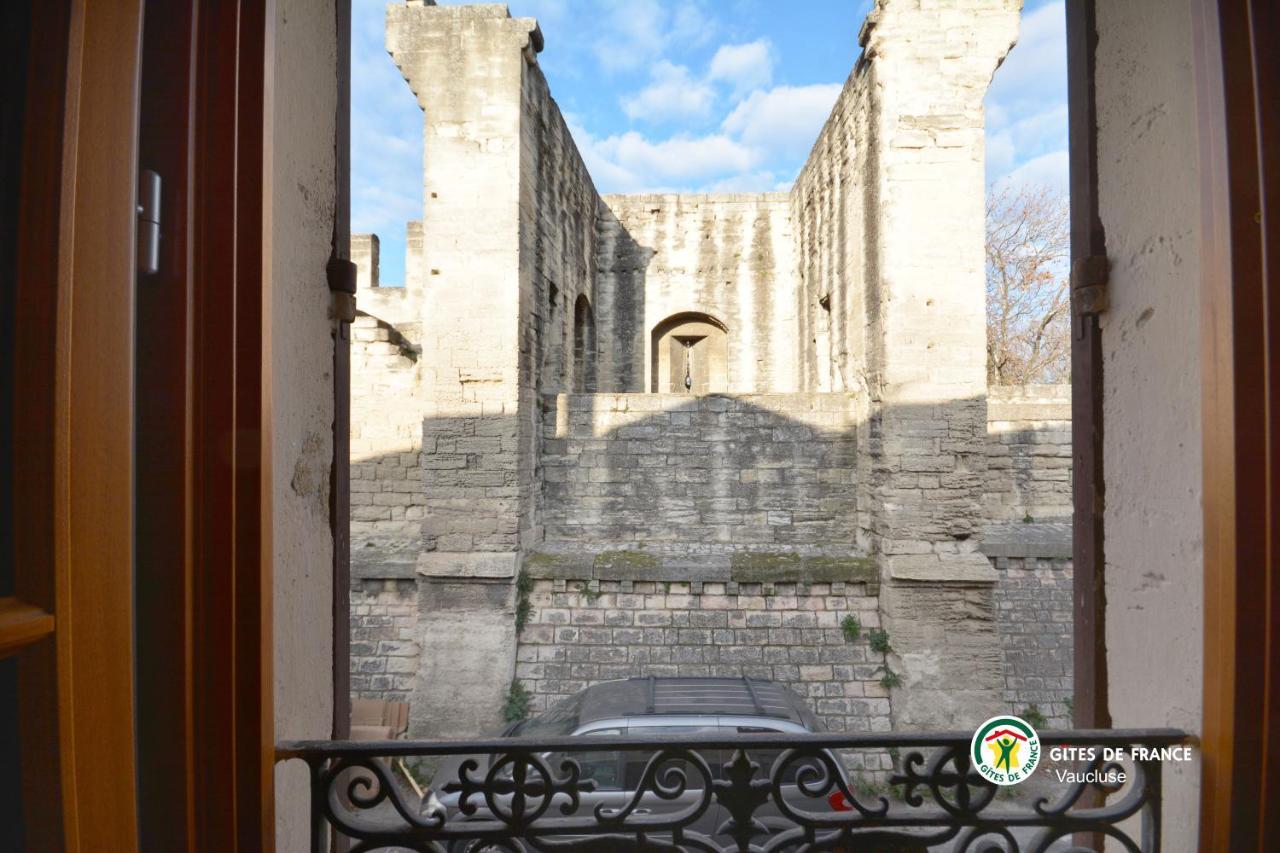 شقة Le Logis De La Tour أفينيون المظهر الخارجي الصورة